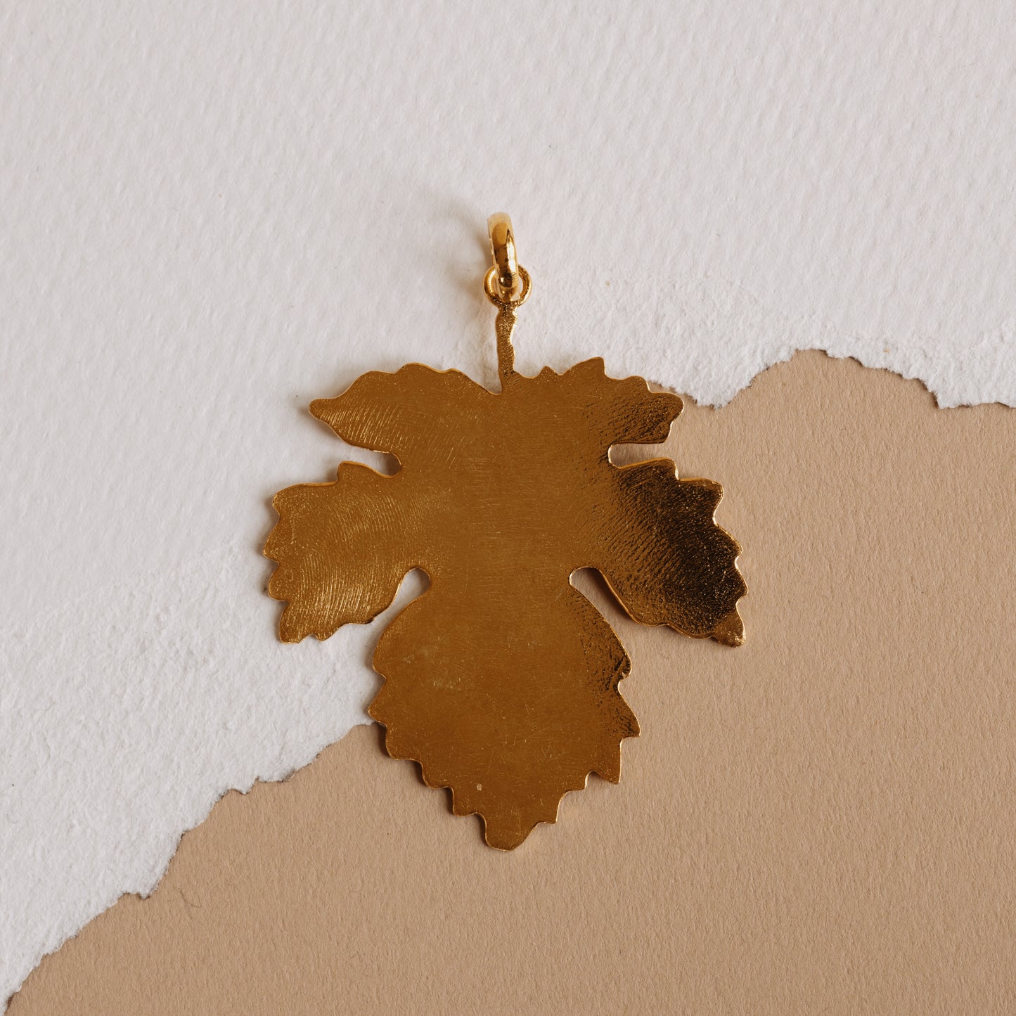 Gold Vine Leaf